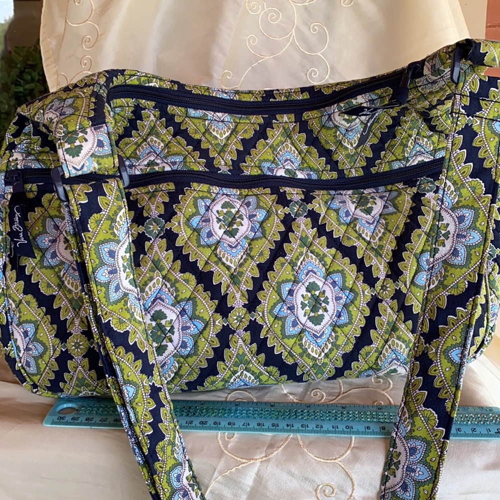 Vera Bradley Retired Cambridge Sherry Handbag - Picture 2 of 5